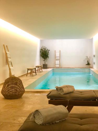 オテル デ グベルナール 写真