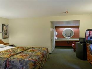 Motel 6 Barstow, CA I15 and Lenwood Road 写真