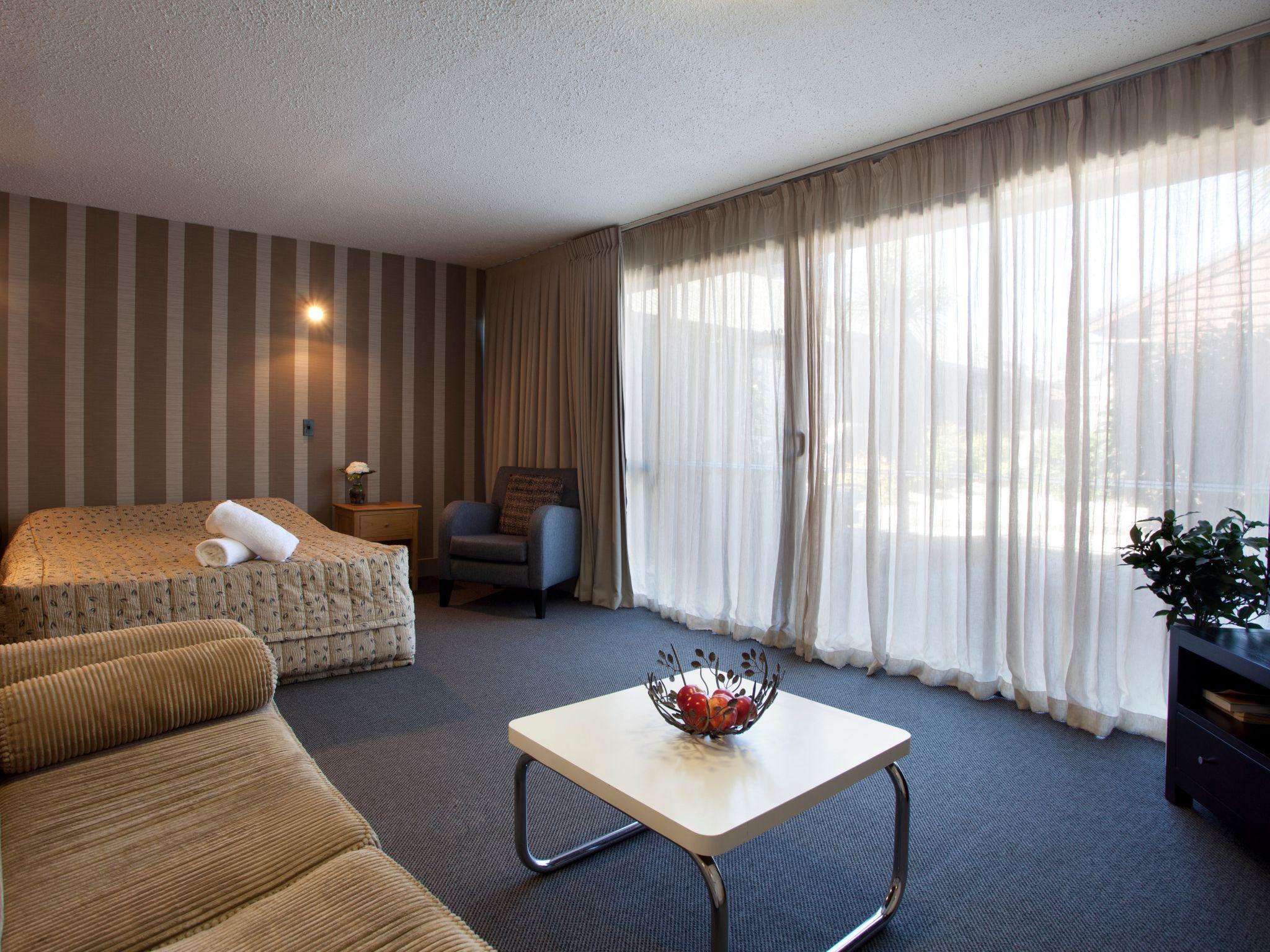 ザ ロフツ 写真