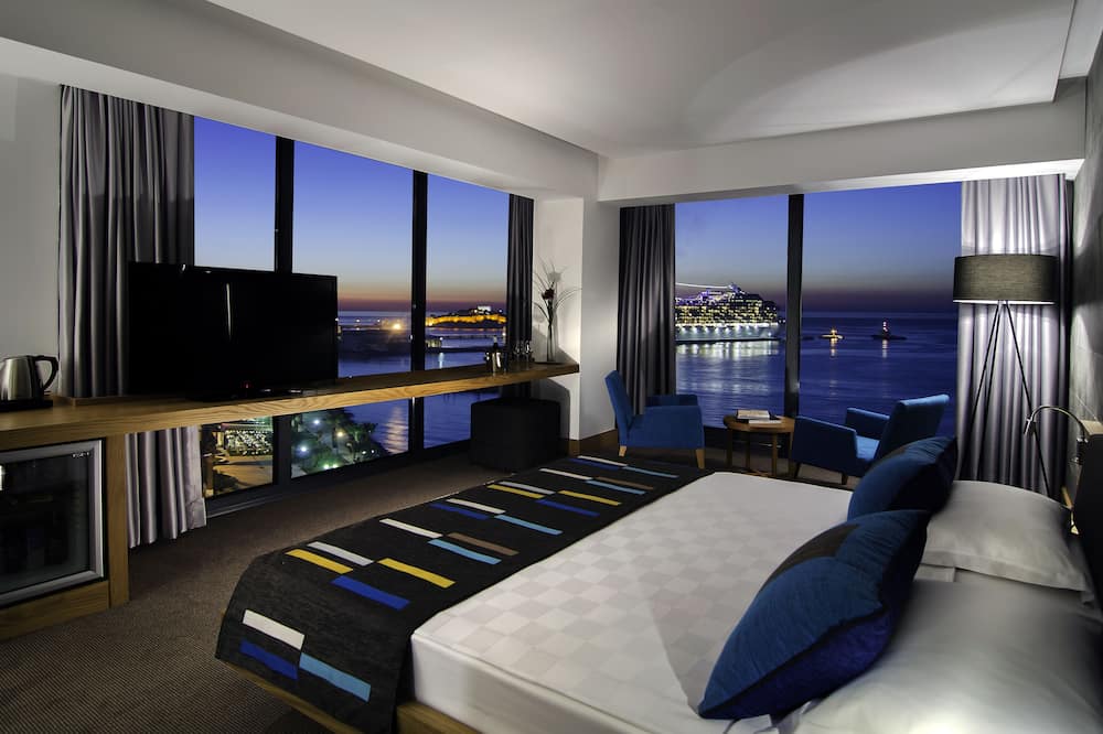 イライダ アバンギャルド ホテル 写真