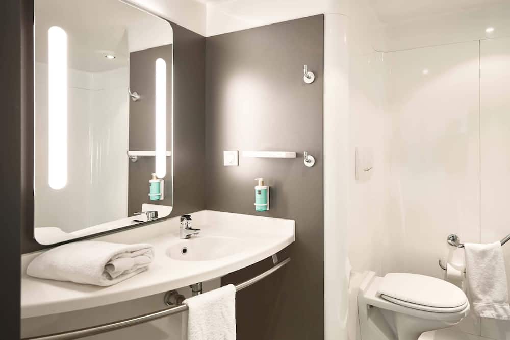 ビーアンドビー ホテル パリ グラン ロワシー シーディージー アエロポール 4エトワール 写真