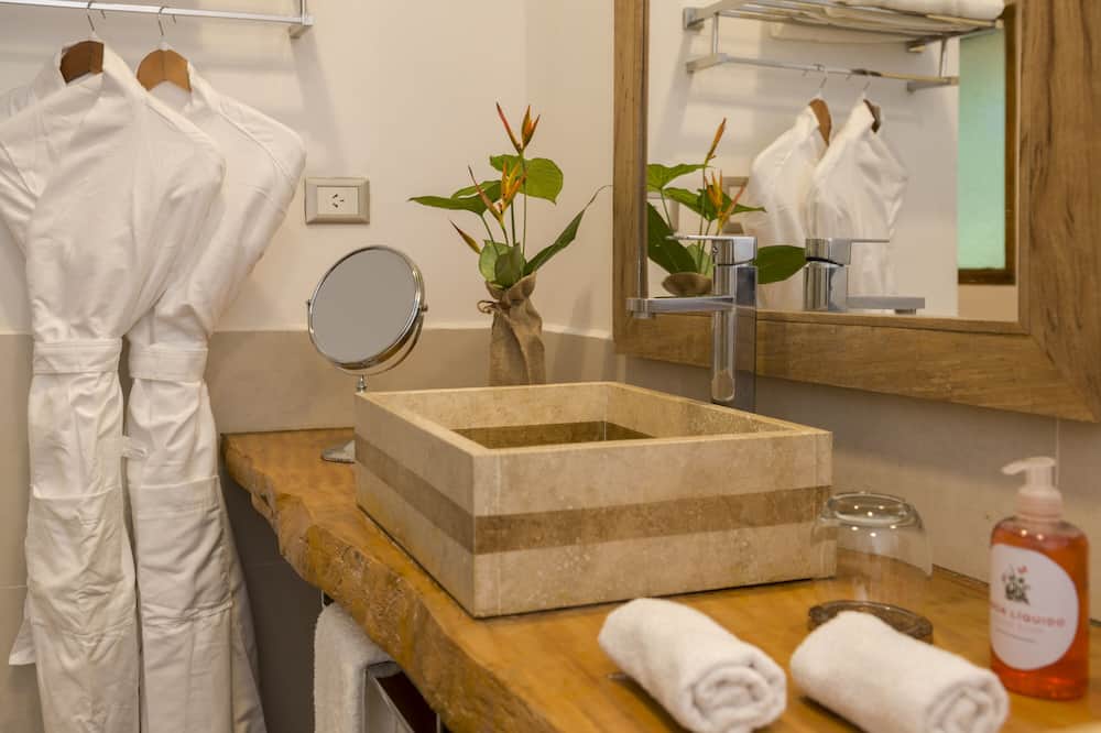 ラ アルデア デ ラ セルバ ロッジ 写真