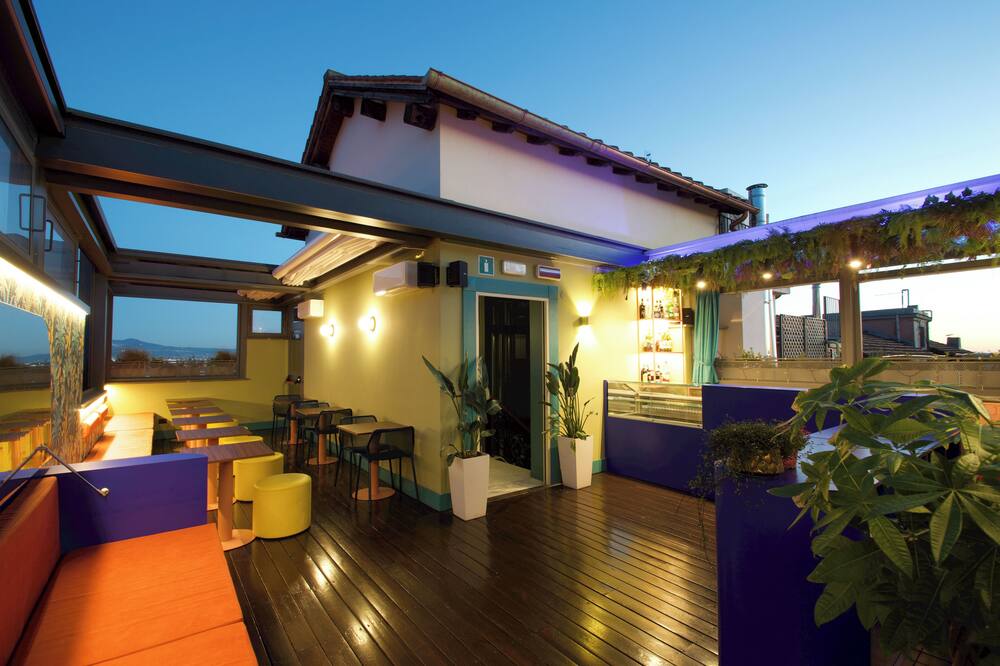 ホテル モンテカルロ 写真