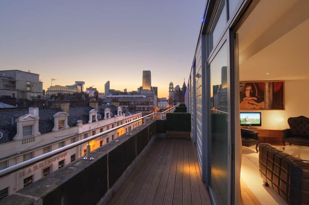 ハード デイズ ナイト ホテル リバプール 写真