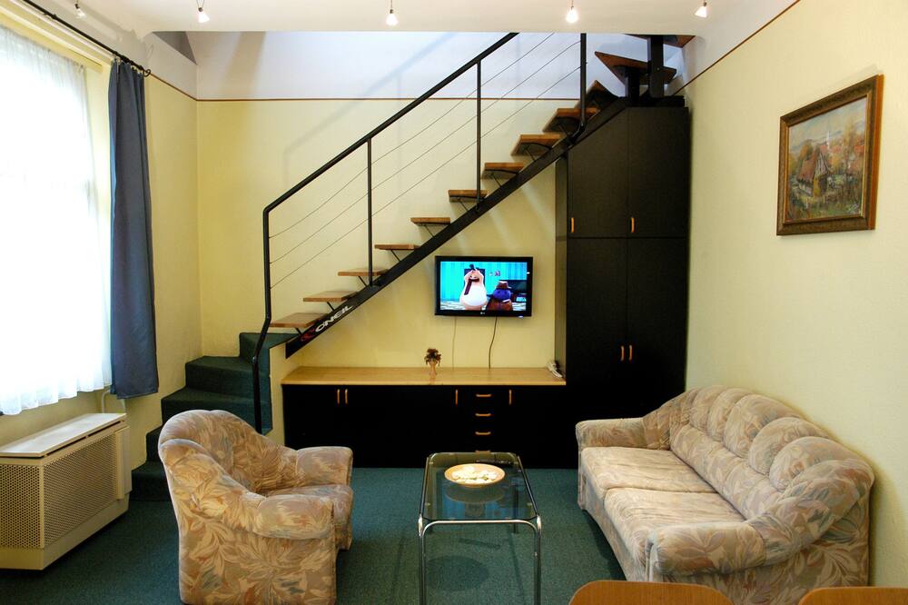 マンザードパンジオ 写真