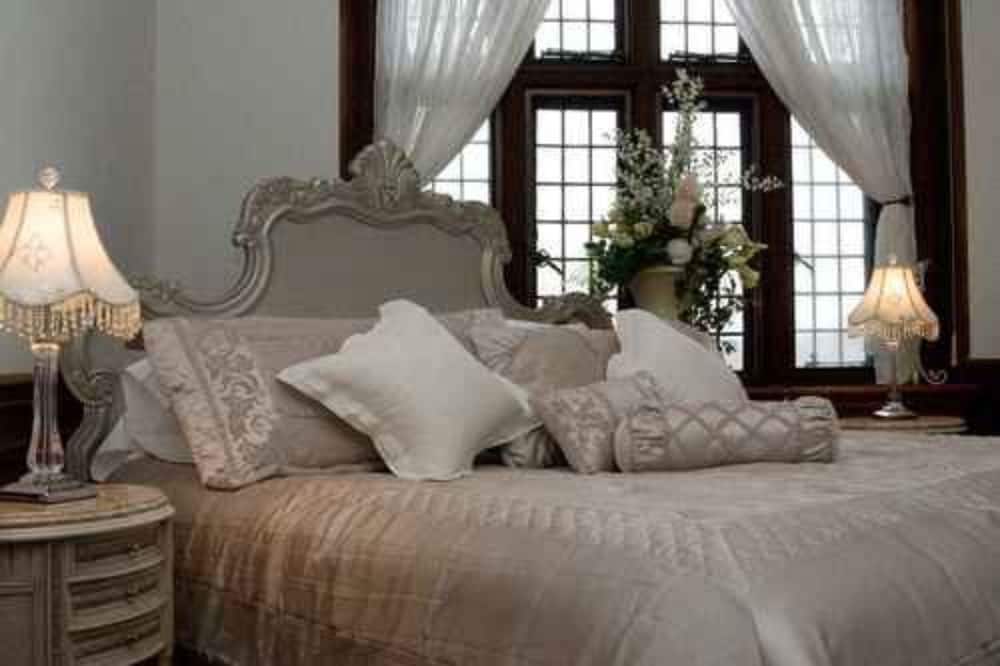 ザ キャッスル アット スカイランズ マナー 写真