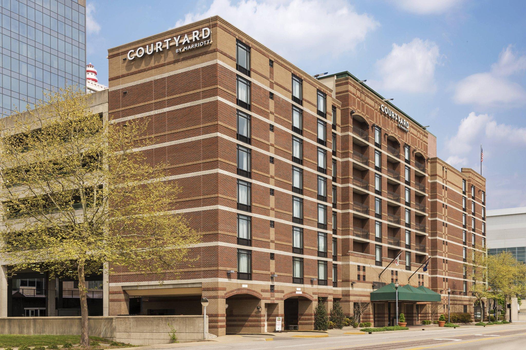 Courtyard by Marriott Louisville Downtown 写真