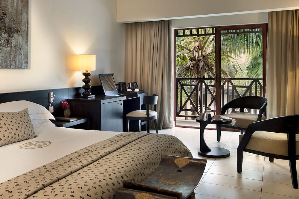 ラバディビーチ ホテル 写真