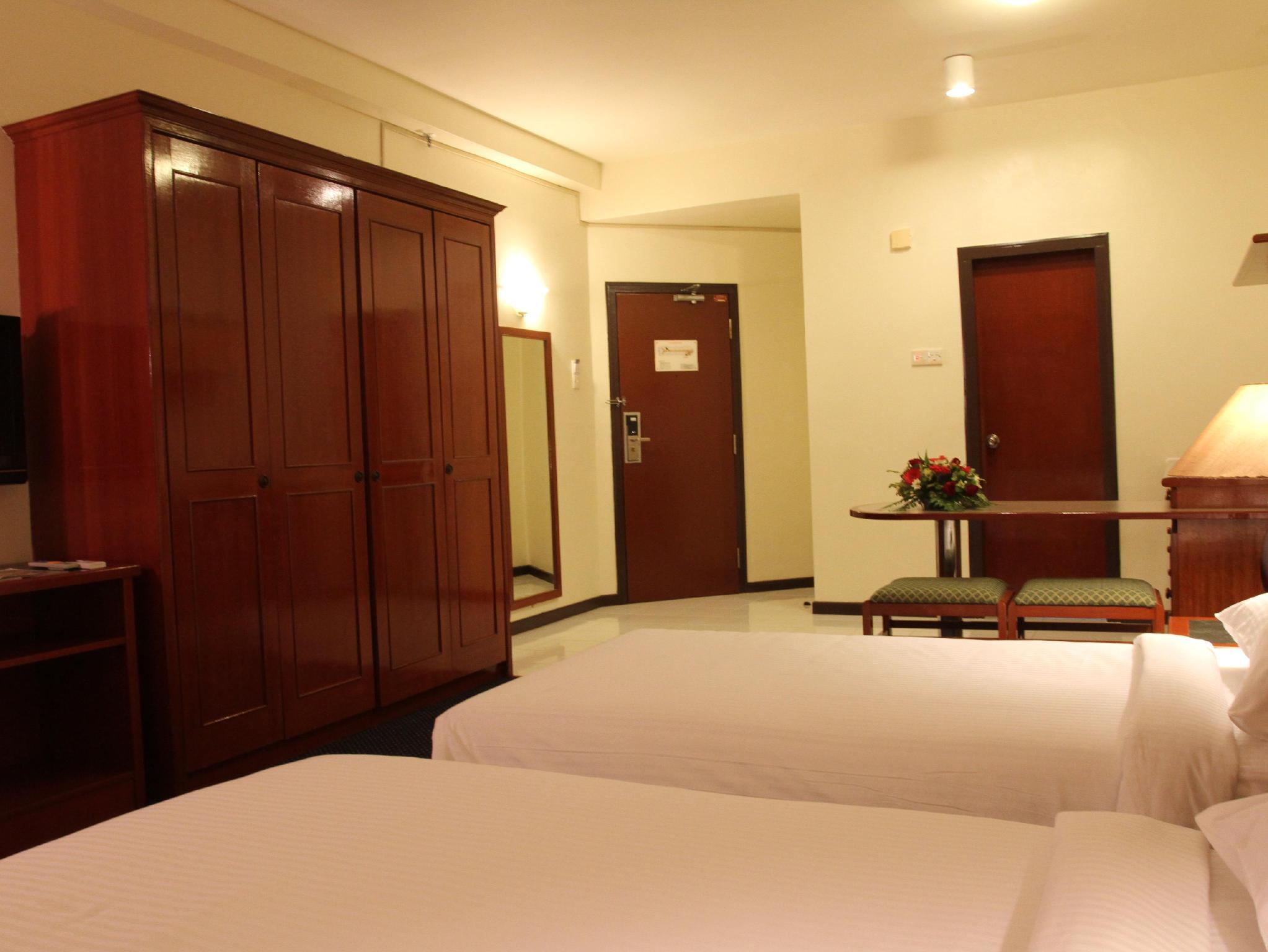 エイチ ビーチ スイート アット レインボー パラダイス ビーチ リゾート 写真