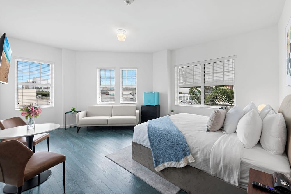 グローバル ラグジュアリー スイーツ アット ザ エイペックス マイアミ 写真