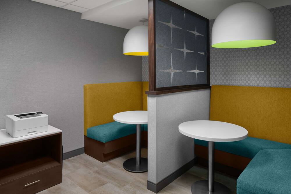 ハンプトン イン & スイーツ グランド ラピッズ - エアポート トゥエンティ エイス ストリート 写真