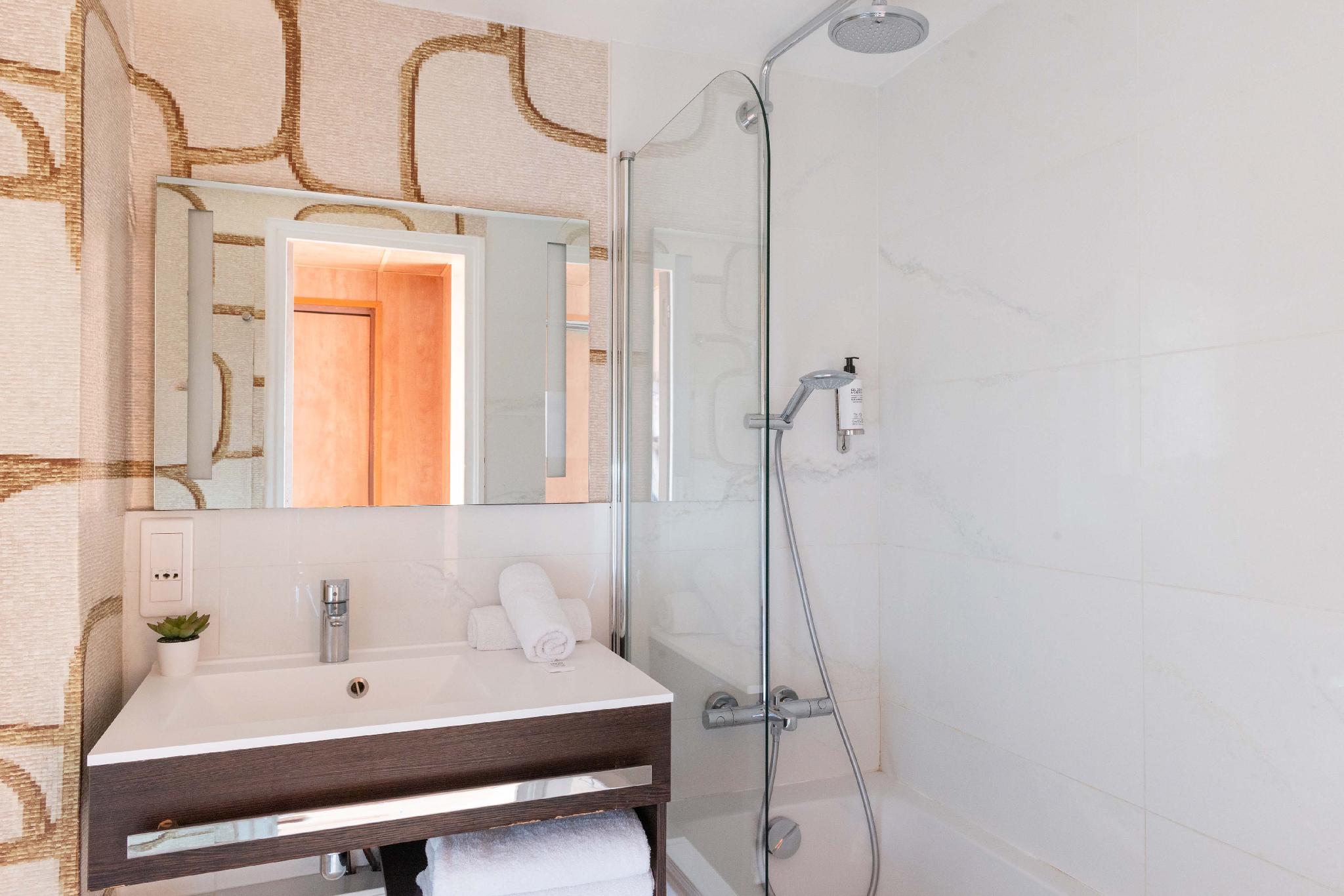 ベストウェスタン ホテル ロンスレイ オペラ 写真