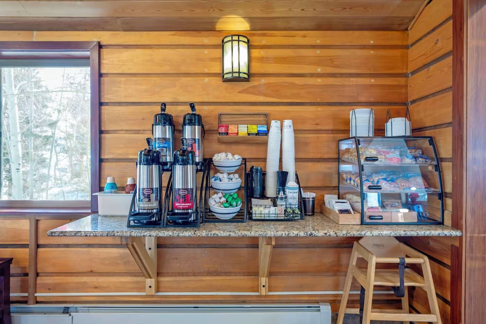 ベストウェスタン ターミガン ロッジ 写真