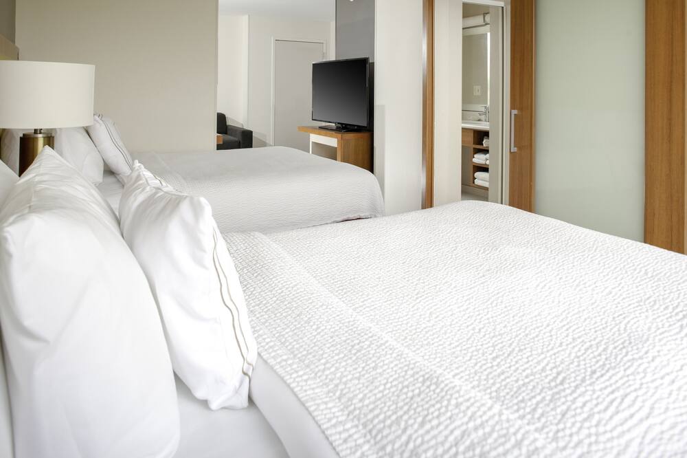 スプリングヒル スイーツ シンシナティ ノース / マリオット ビレッジ 写真