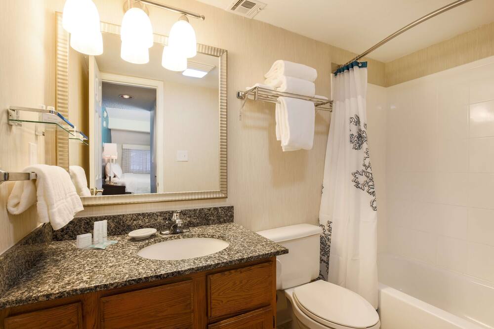 Hawthorn Suites by Wyndham Tinton Falls 写真