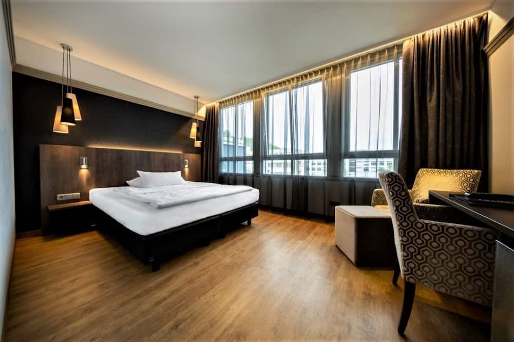 クローネンホテル 写真