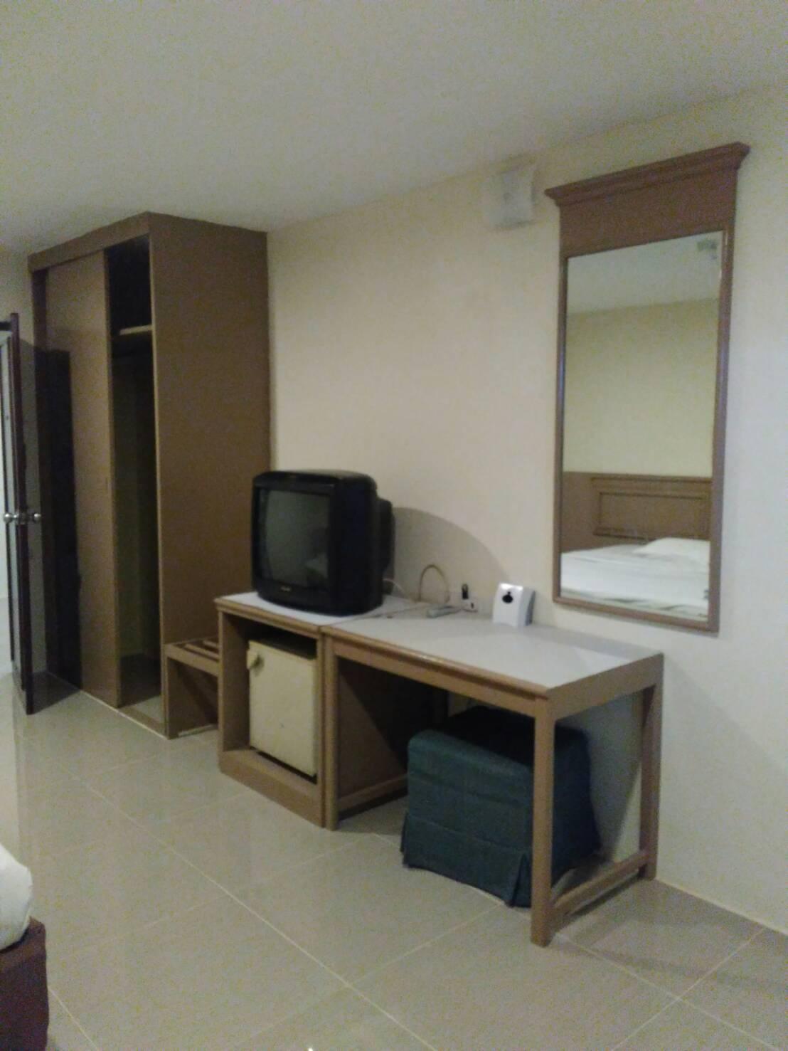 トンプーン ホテル 写真