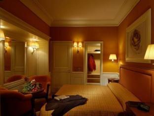 Hotel Corona d'Oro 1890 写真