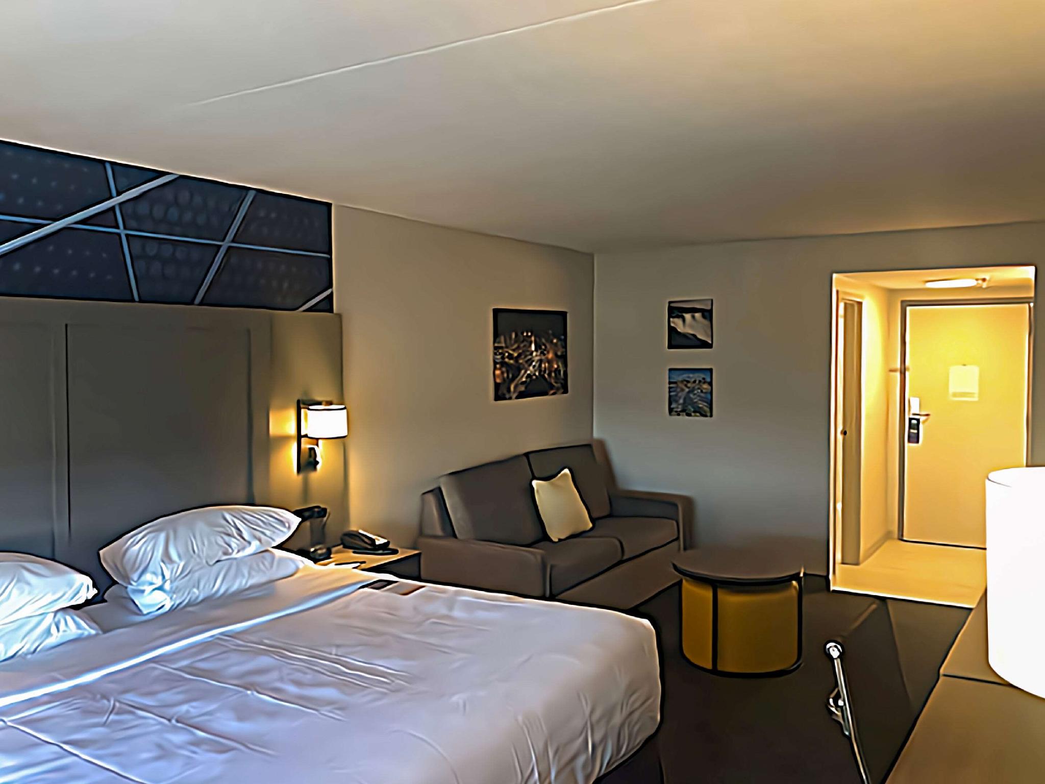 コンフォート イン & スイーツ バッファロー エアポート 写真