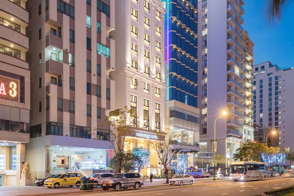 モナーク ホテル ダナン 写真