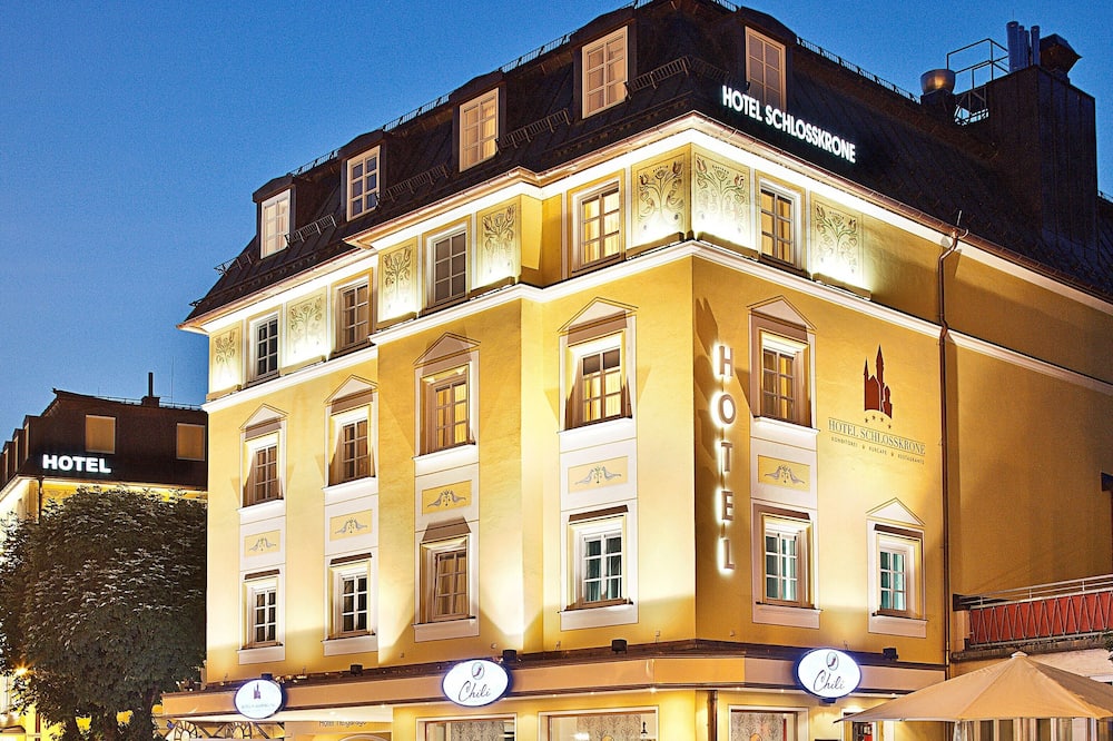 ホテル シュロスクローネ 写真