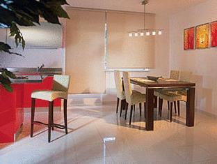 ロイヤル アパートメンツ ゼルデン 写真