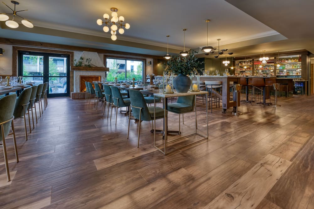 ハイ カントリー イン 写真