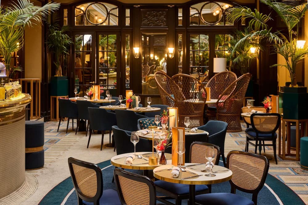 レシキエ オペラ ホテル パリ エムギャラリー コレクション 写真