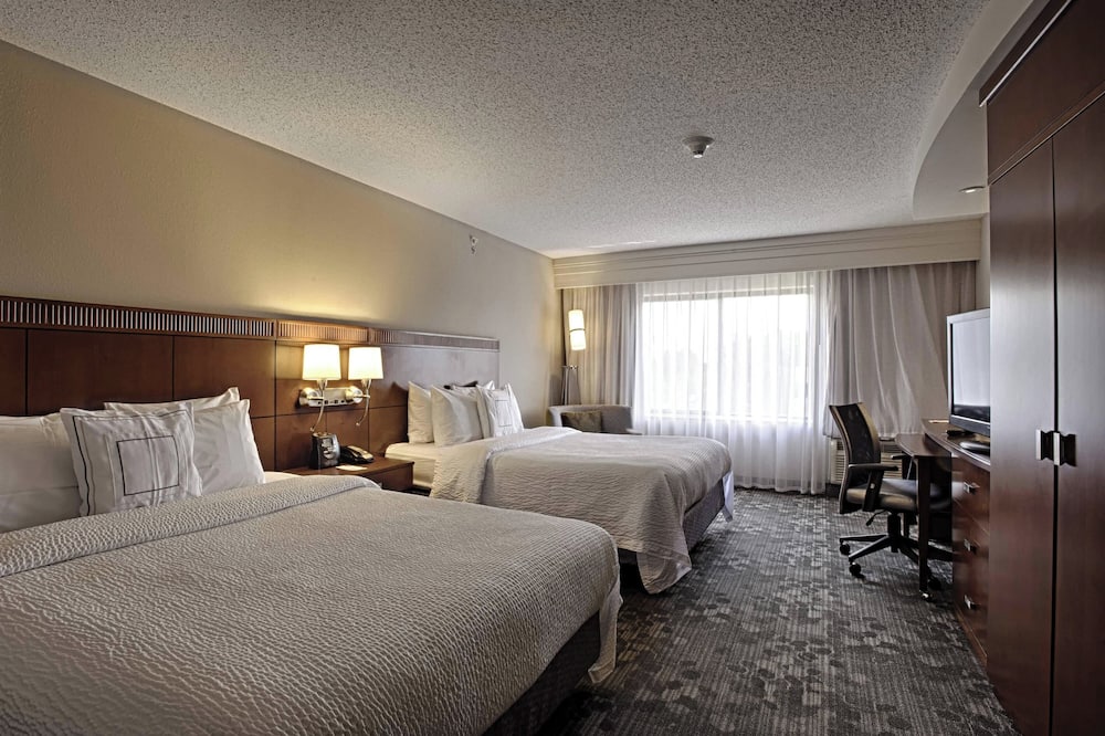 Courtyard by Marriott Wall at Monmouth Shores Corporate Park 写真