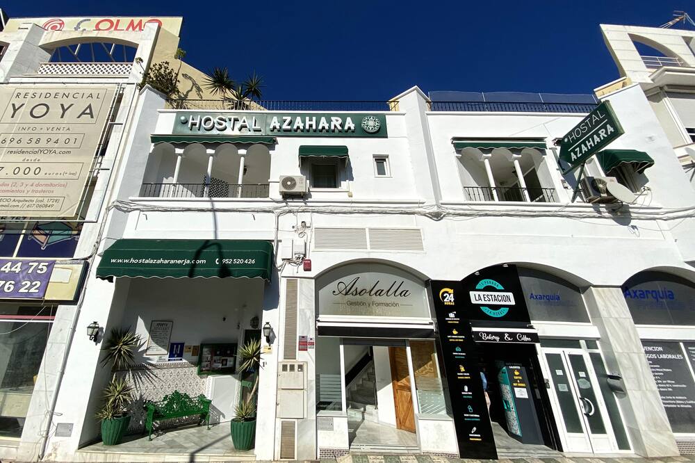 オスタル アサハラ 写真