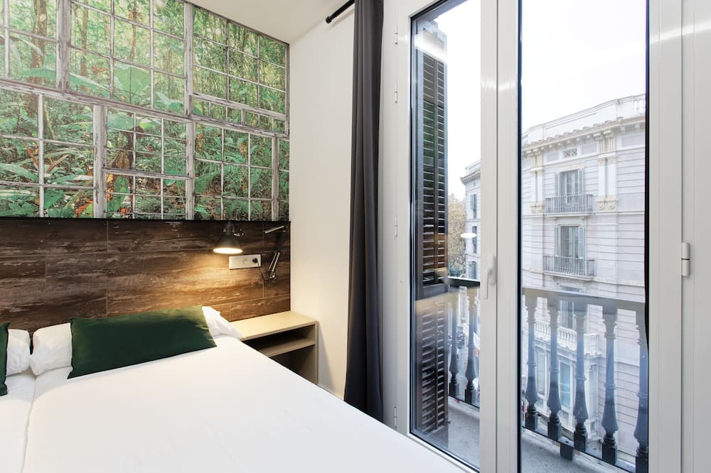 フォンタネラ グリーン ハウス 写真