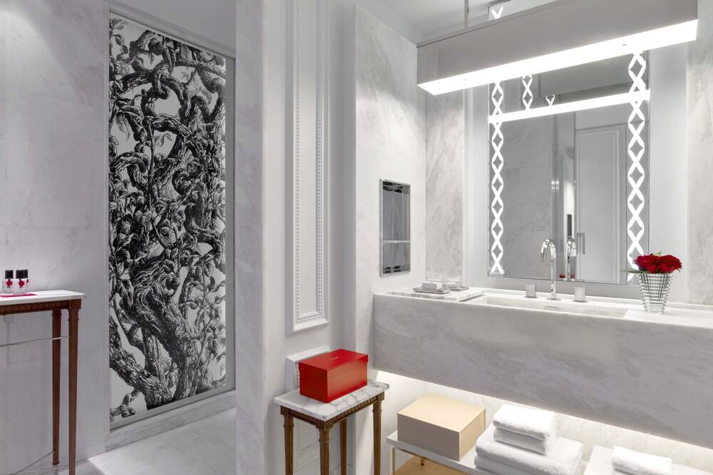 バカラ ホテル アンド レジデンシズ ニューヨーク 写真