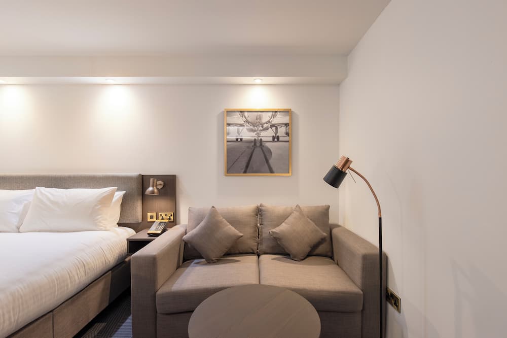 ホリデイ イン ブリストル エアポート バイ IHG 写真