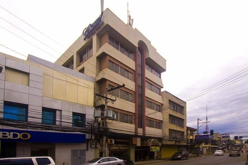 グランド シティ ホテル 写真