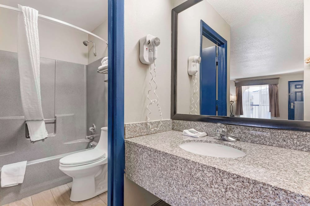 ベストウェスタン ロイヤル イン 写真