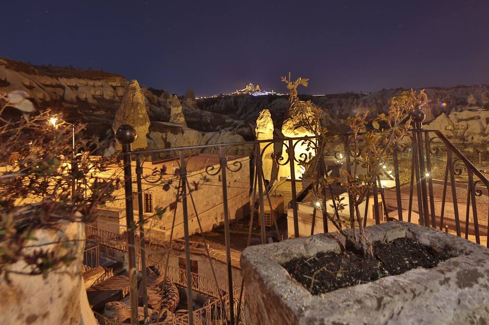 コザ ケーブ ホテル 写真