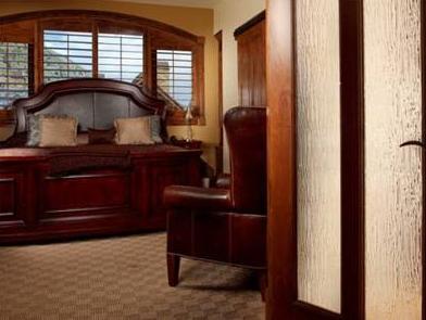 ザ ホワイト バッファロー クラブ 写真