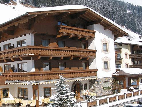 ホテル ペンション ゾンライテン 写真