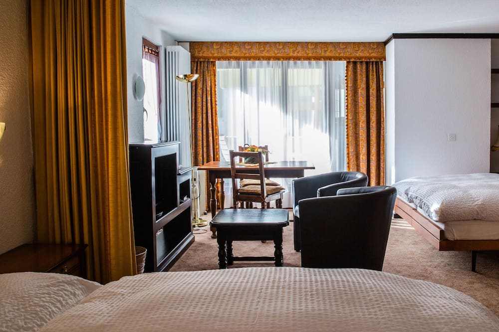 ホテル アストリア 写真