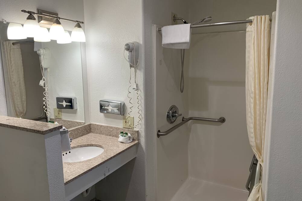 ギルロイ イン 写真