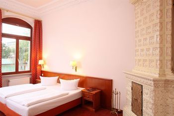 ホテル アートゥスホフ 写真