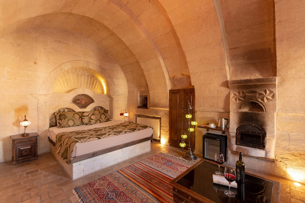 アドラ ケイブ スイーツ 写真