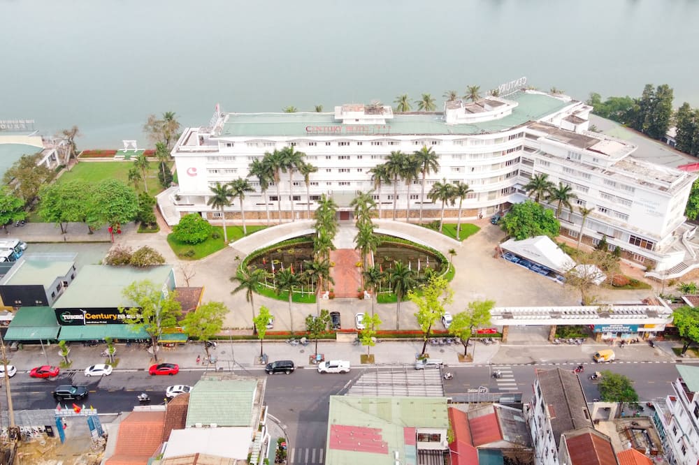 センチュリー リバーサイド ホテル フエ 写真