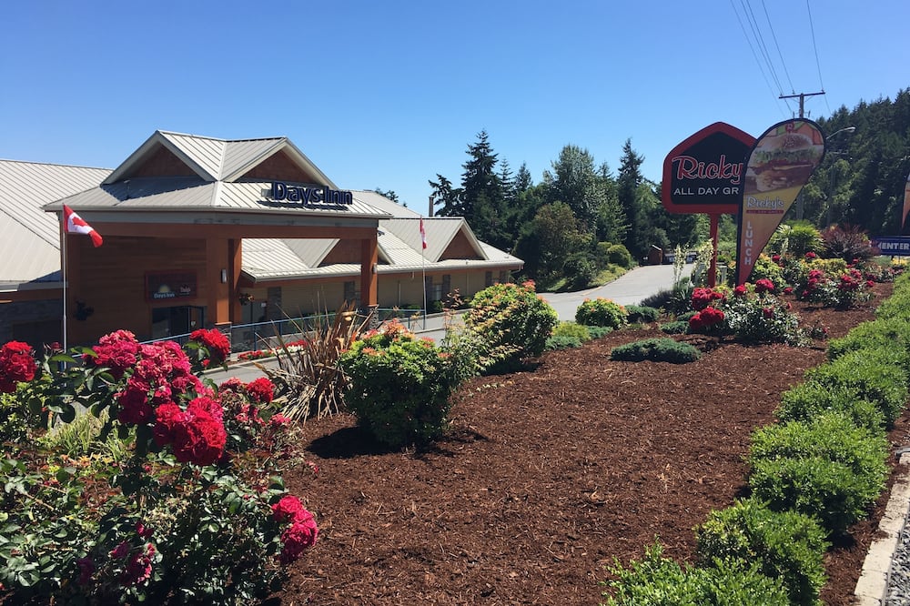 デイズ イン バイ ウィンダム ナナイモ 写真