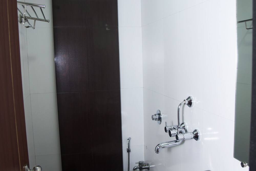 ホテル インディアナ イン 写真