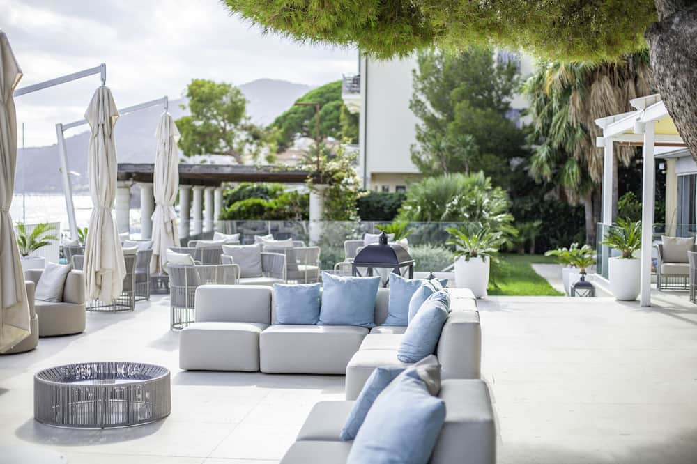 ダイアナ グランド ホテル NEW 写真