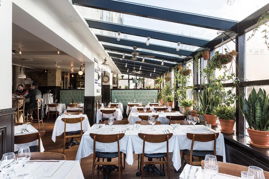 ホテル オディンスヴェ 写真