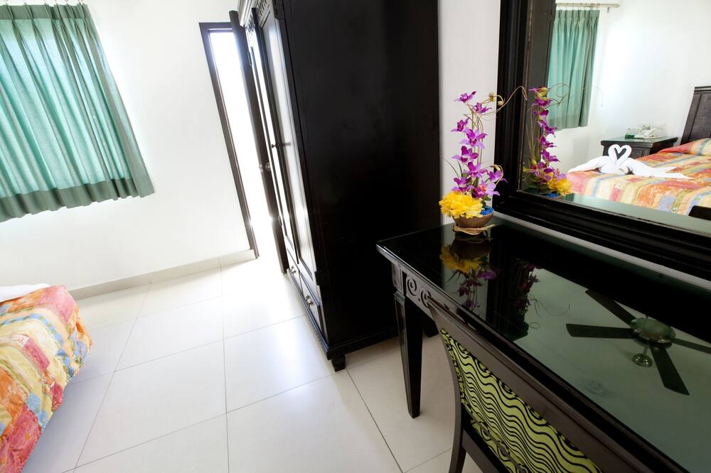 ホテル デル ソル 写真