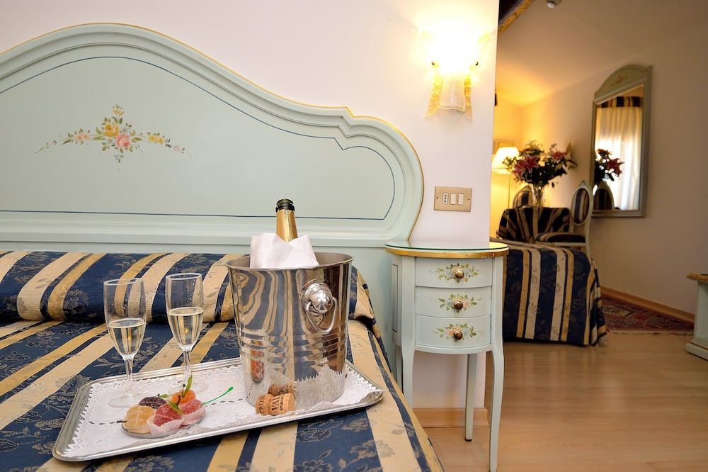 ホテル オリオン 写真