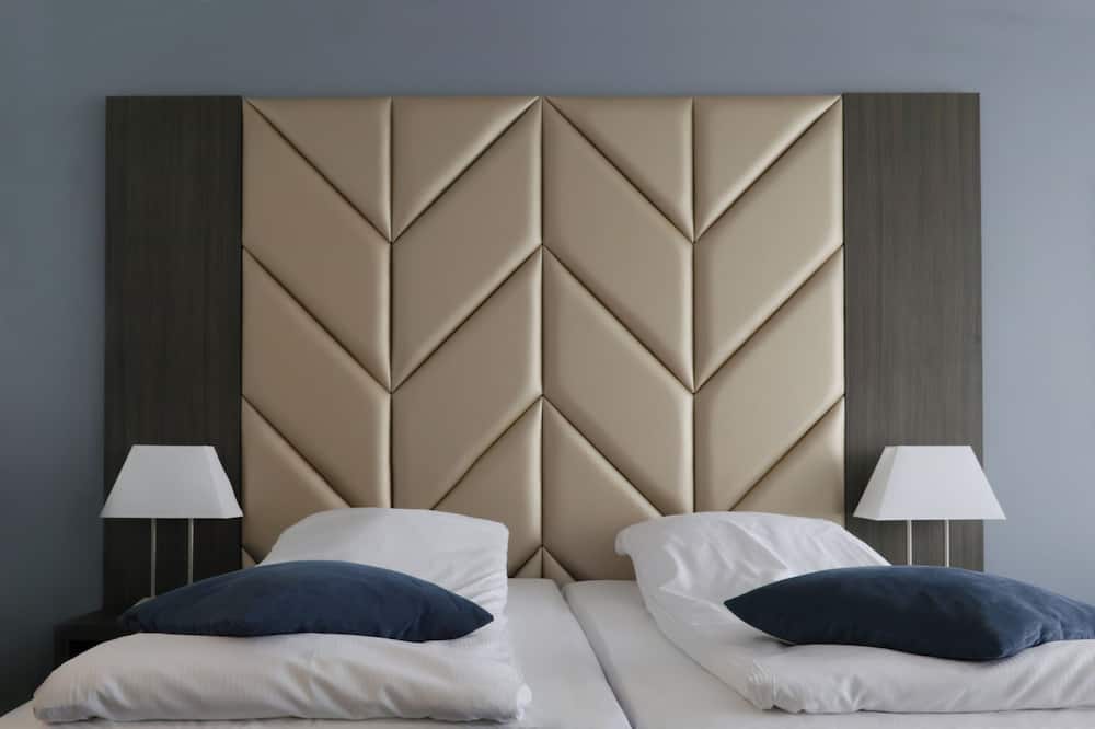 ヘルナン マルセリス ホテル 写真